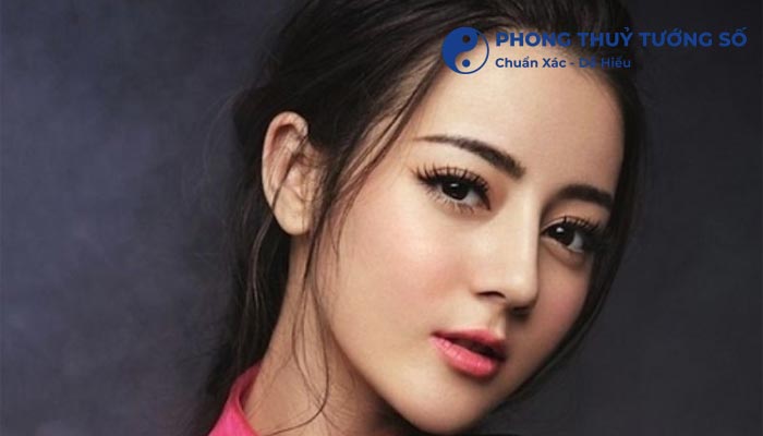 Tướng mũi dọc dừa nữ