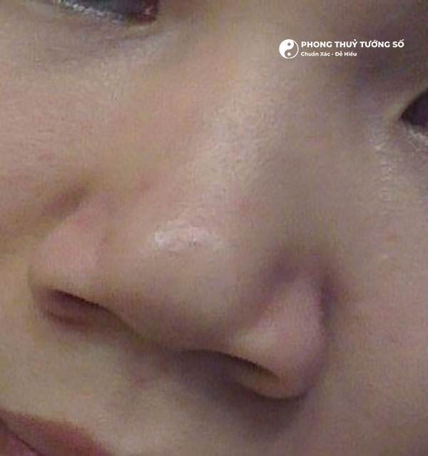 phụ nữ mũi bè thường là những người độc lập có phần ương ngạnh, bướng bỉnh